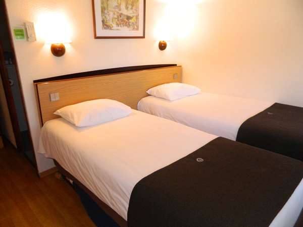 Hotel HOTEL CAMPANILE EPERNAY - Dizy - Standard Room
