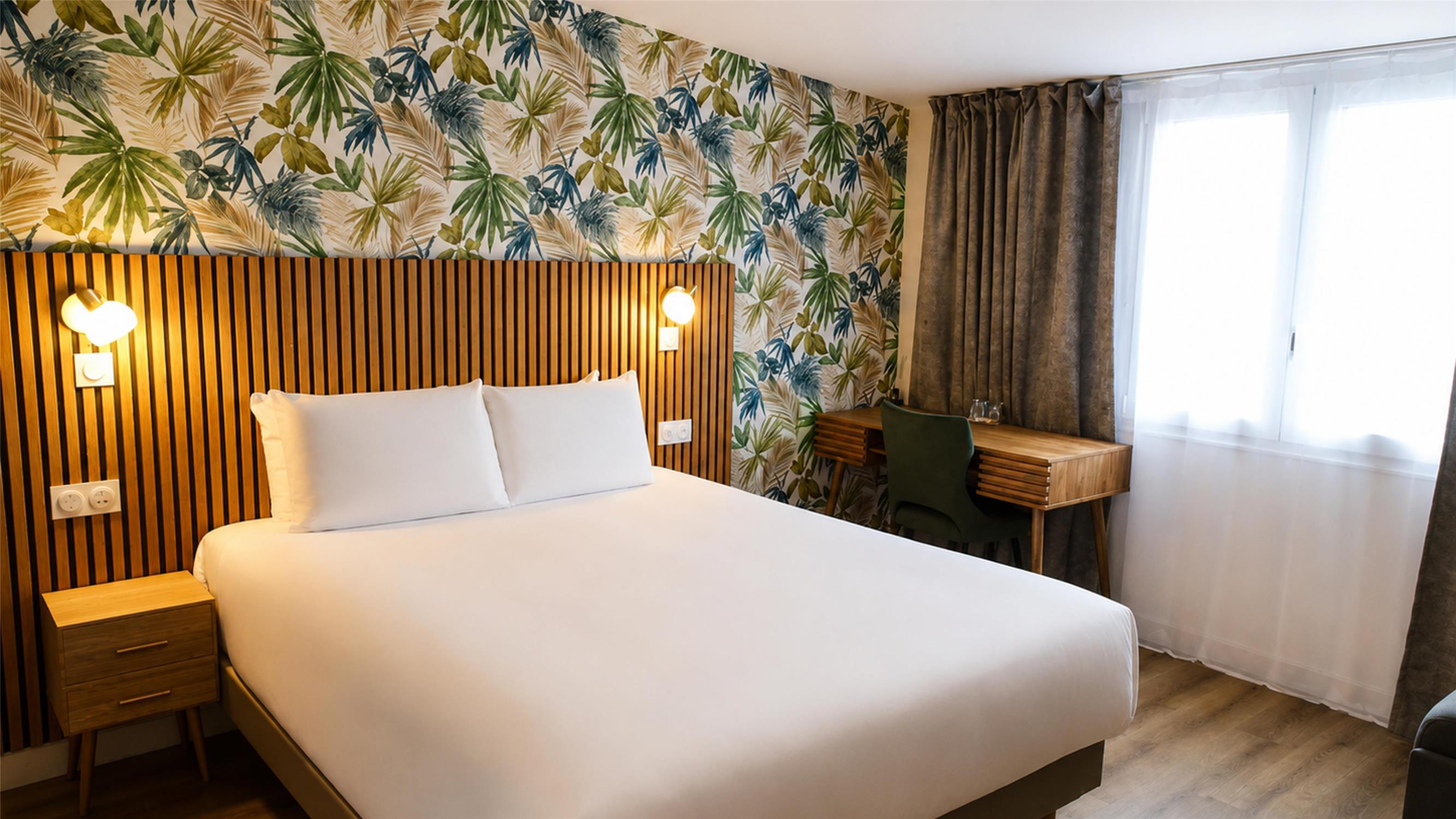 HOTEL KYRIAD FONTENAY TRESIGNY - SUITE CONFORT LIT
