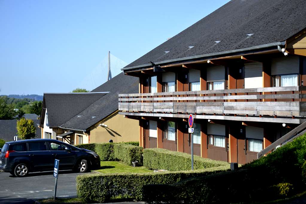 Hotel Kyriad La Riviere Saint-Sauveur