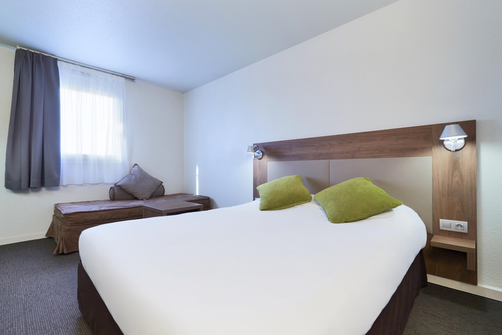 Hotel Restaurant 3 Star Le Blanc Mesnil Campanile