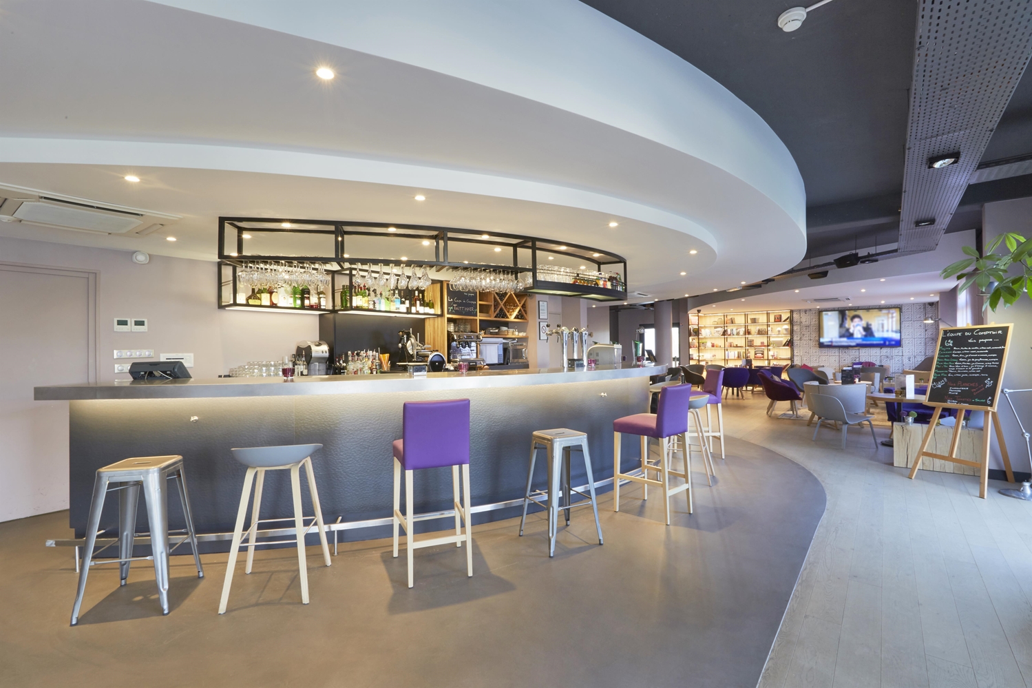 Blanc mesnil. Avenue plisson le blanc mesnil видео. Ле-блан-мениль. Ле-блан-мениль город. Blanc mesnil.