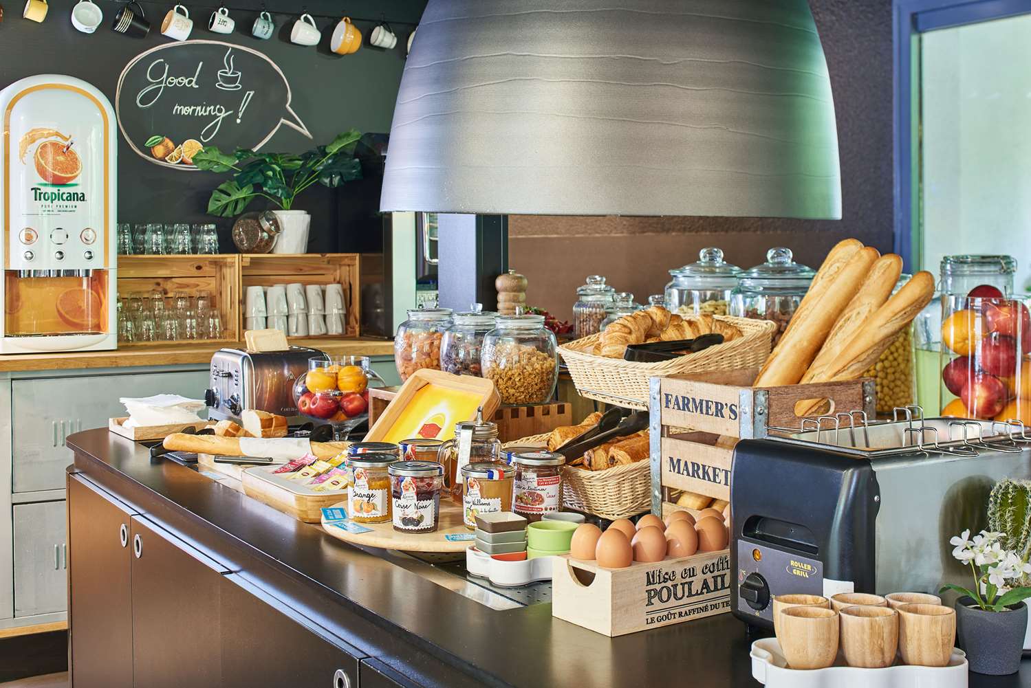 Buffet Breakfast
