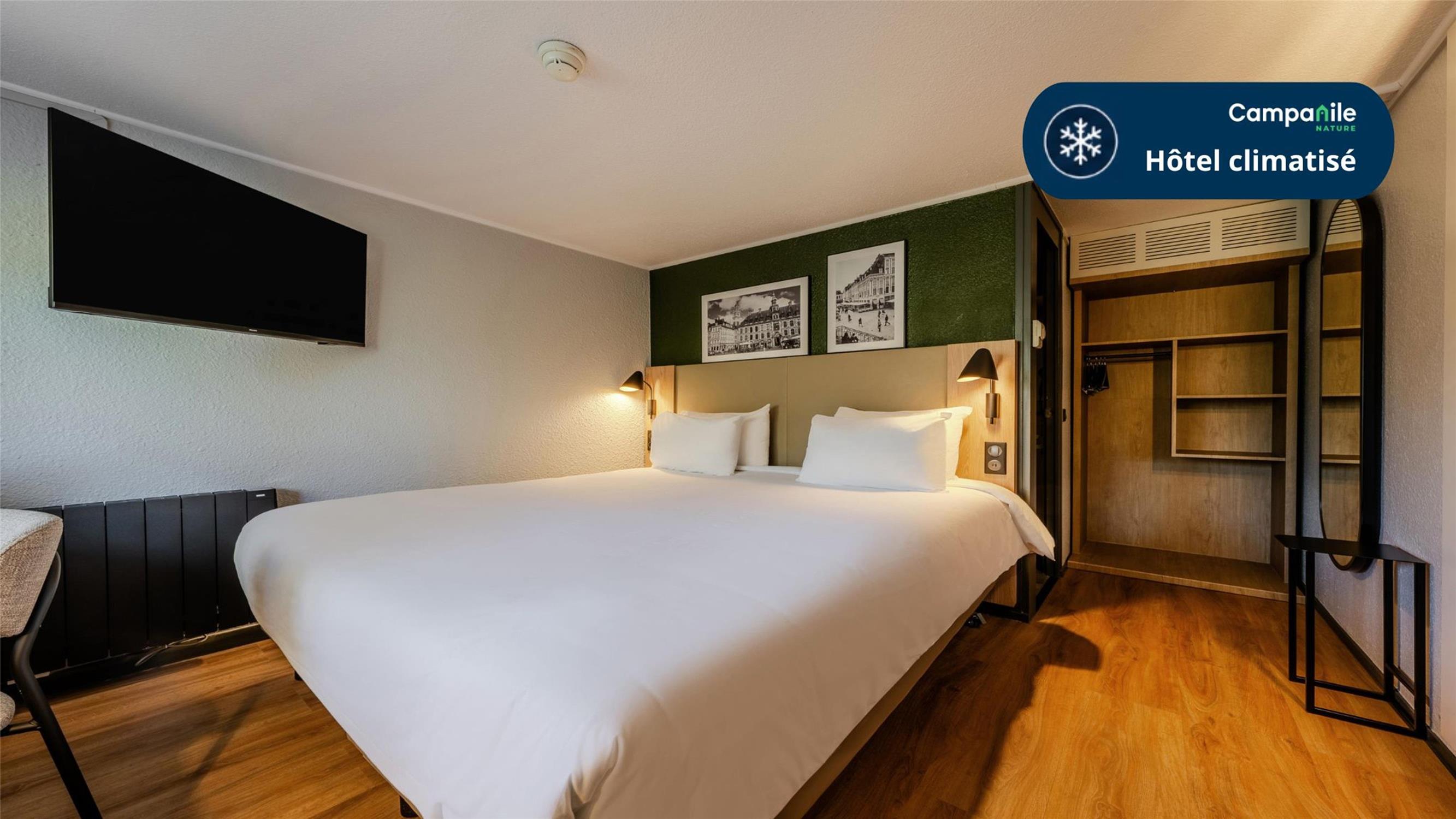 HOTEL CAMPANILE NATURE - LILLE EST VILLENEUVE D'ASCQ - Campanile Nature - Villeneuve d'Ascq - Superior Room - King bed