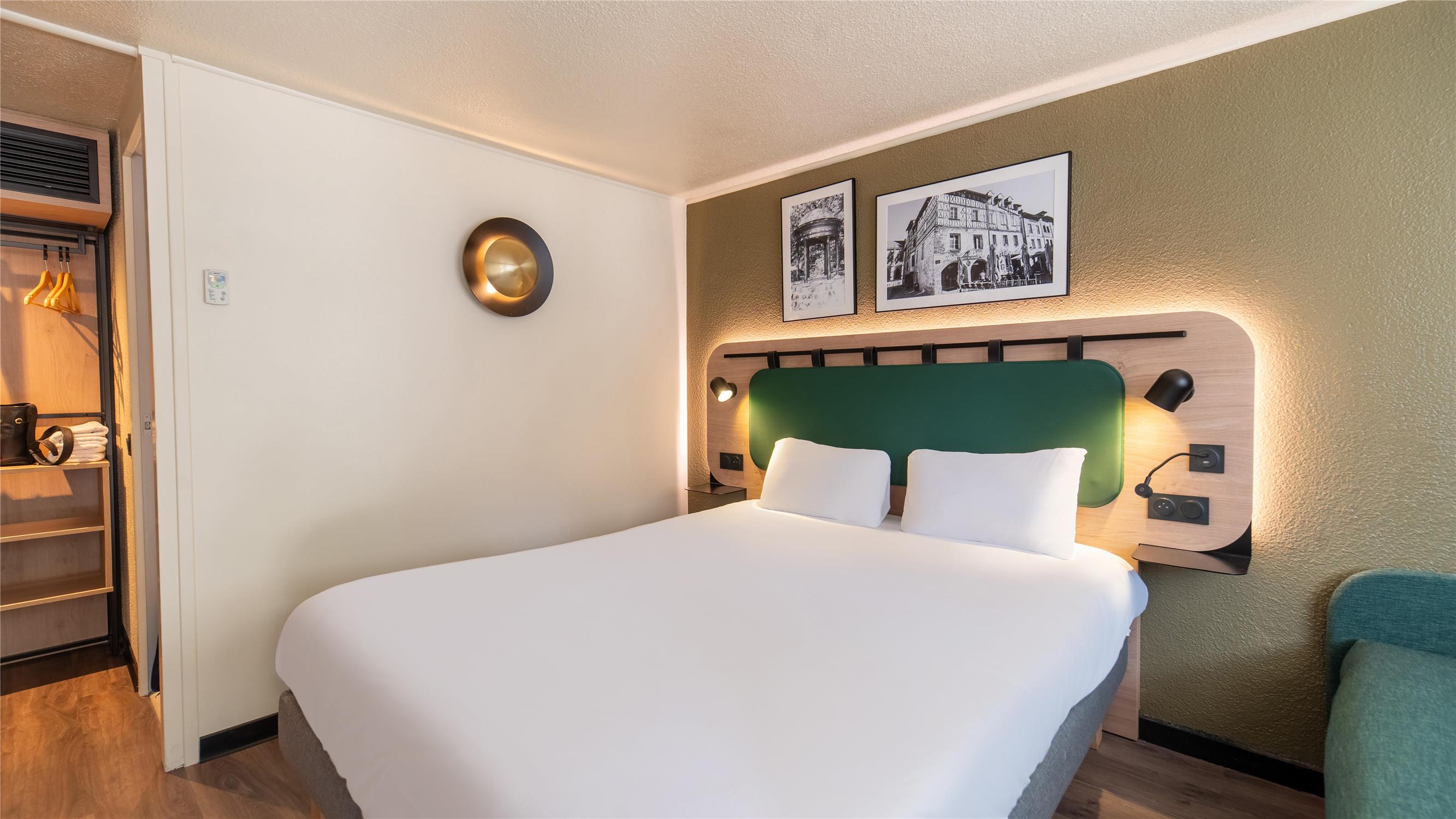 HOTEL CAMPANILE LIMOGES NORD - superior room Campanile NATURE - Limoges Nord