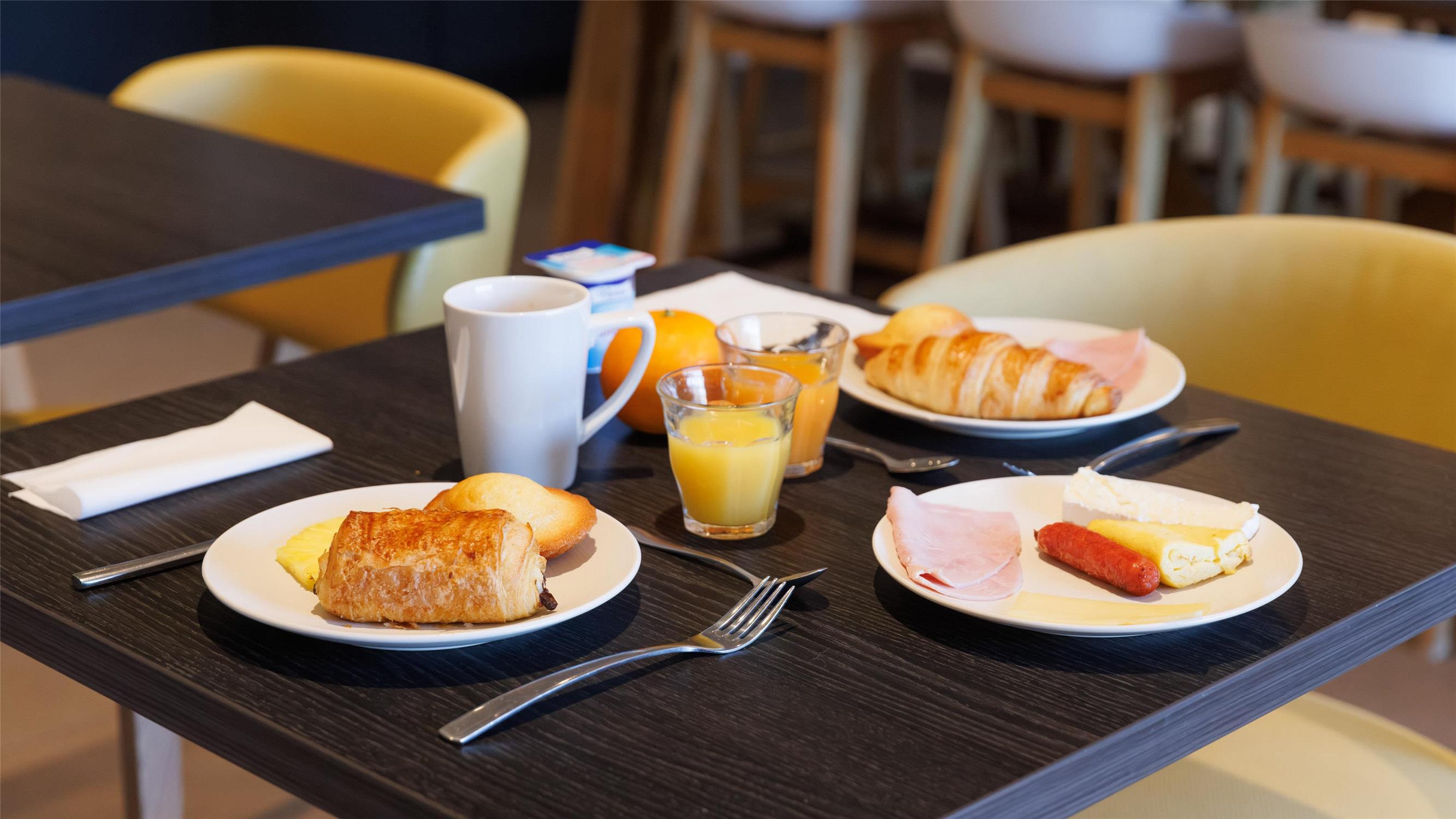 Breakfast