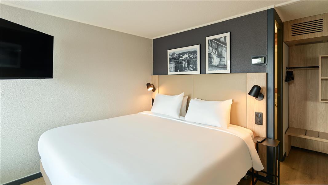 HOTEL CAMPANILE NATURE - MEAUX