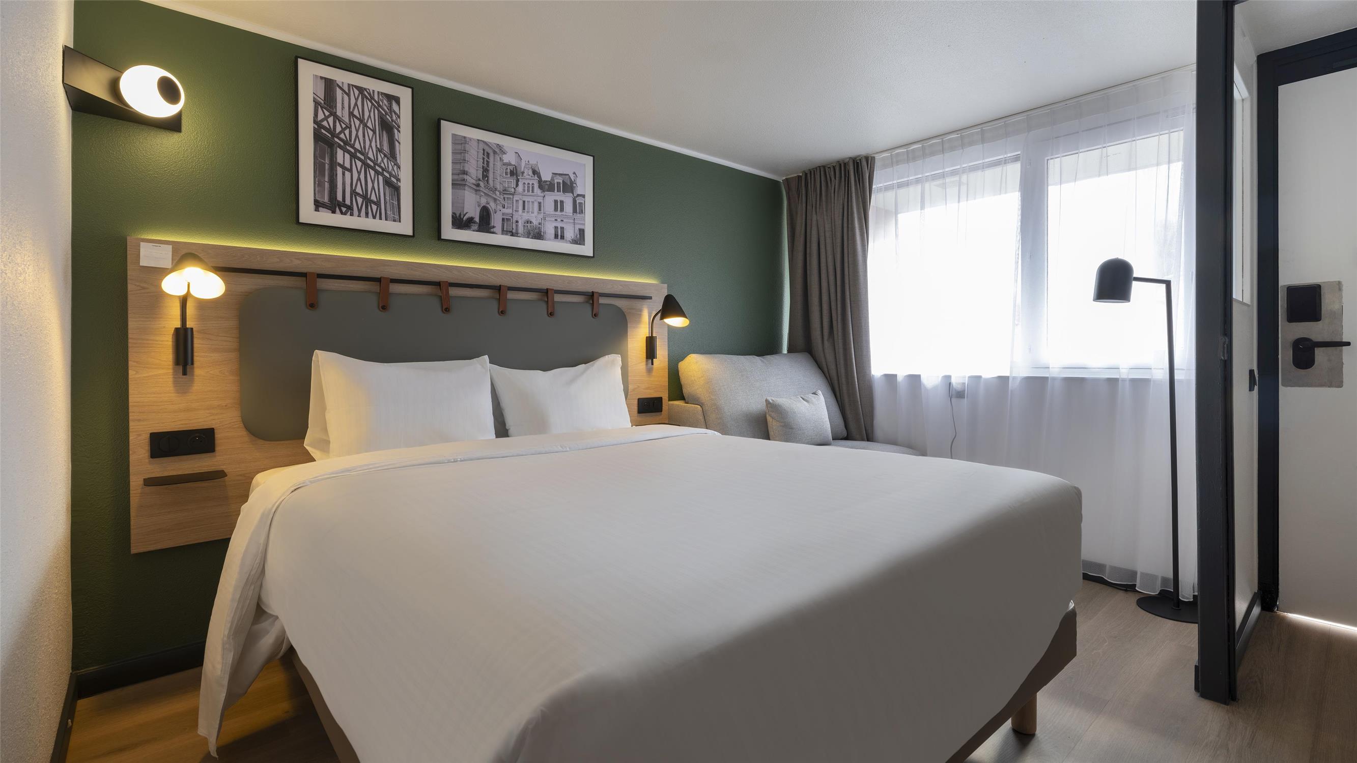 HOTEL CAMPANILE MOULINS - Avermes - CA Moulins Avermes - Standard CQ1SB