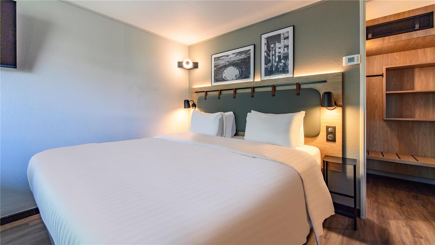 HOTEL CAMPANILE PRIME - NIMES CENTRE - Campanile PRIME - Nîmes Centre - King