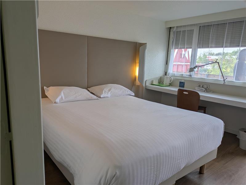 HOTEL CAMPANILE ORLEANS NORD - Saran