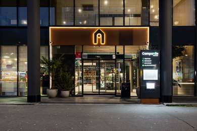 HÔTEL CAMPANILE PRIME - PARIS LA VILLETTE - Salle de bain de la chambre