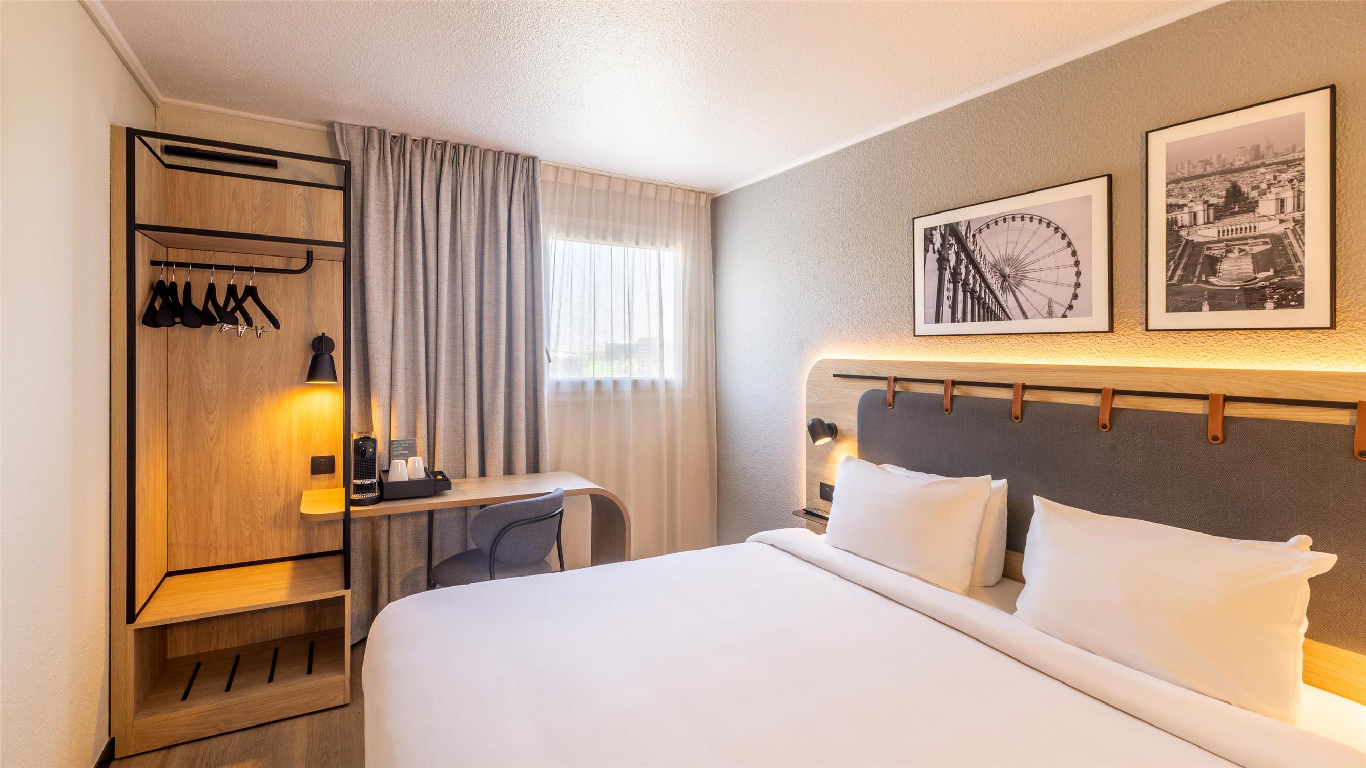 HÔTEL CAMPANILE PRIME - PARIS BOBIGNY - Chambres / Logements