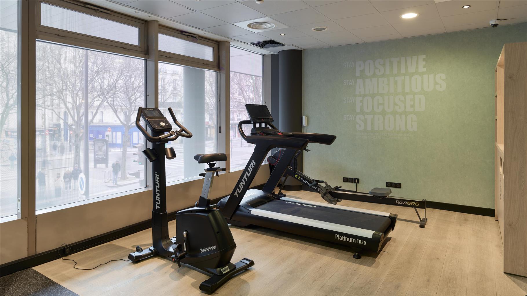 https://media.iceportal.com/43795/photos/91329428_L.jpg
