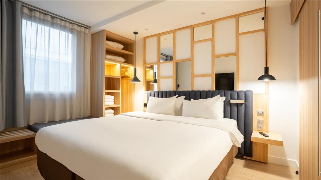 HOTEL CAMPANILE PRIME - SURESNES - LA DEFENSE