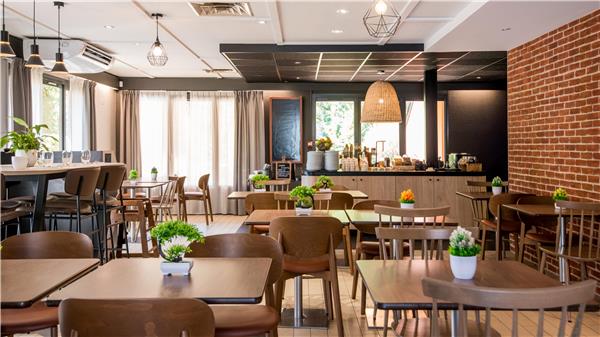 HOTEL CAMPANILE NATURE - RODEZ