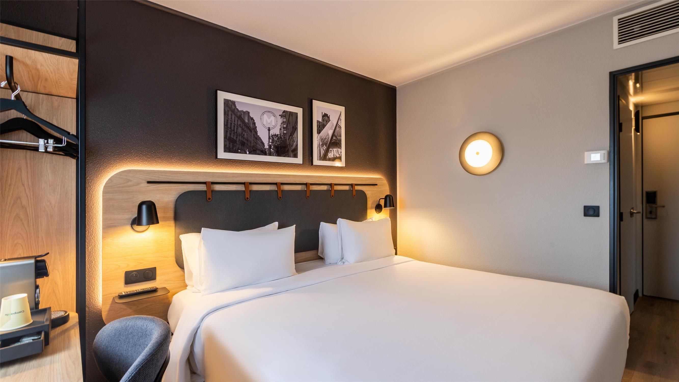 HÔTEL CAMPANILE PARIS CDG AIRPORT VILLEPINTE - Chambres / Logements