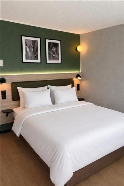 HÔTEL CAMPANILE ROUEN NORD - Mont Saint Aignan