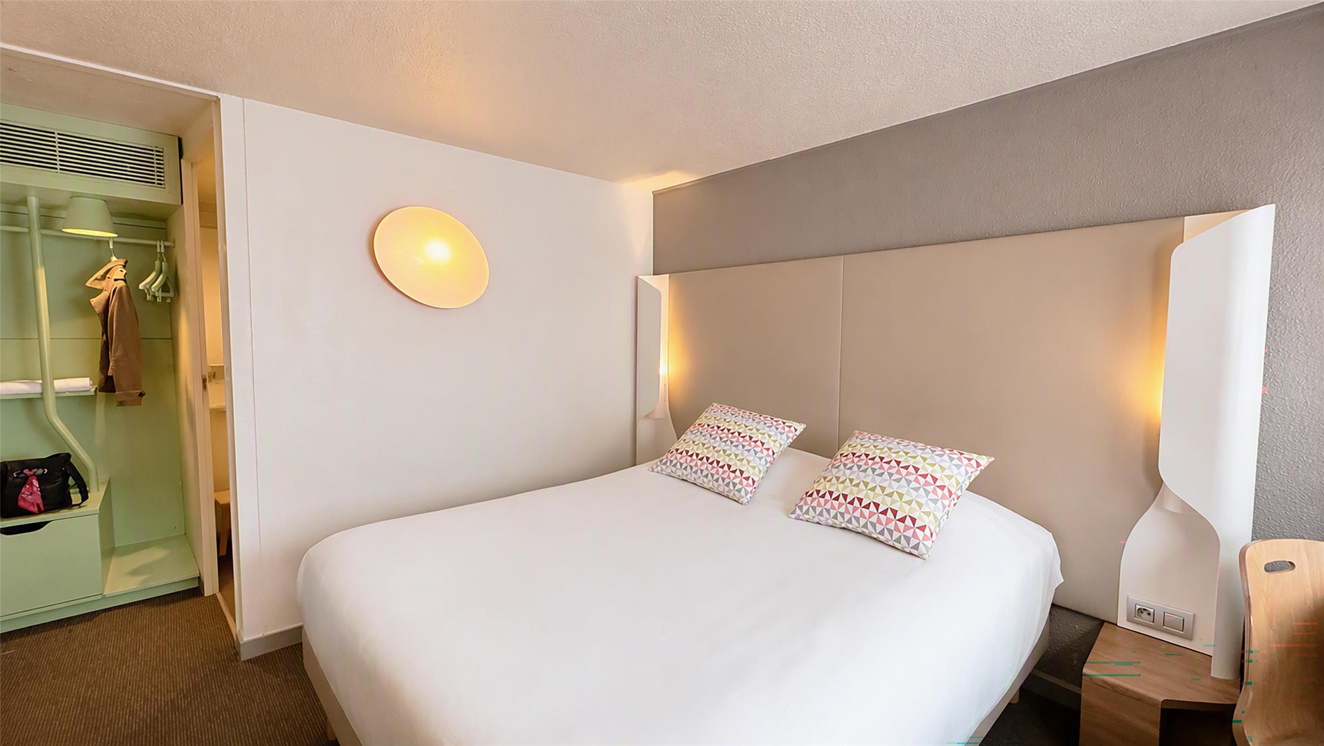 HOTEL CAMPANILE SAINT ETIENNE CENTRE - Villars - Campanile Saint Etienne Villars Chambre Double