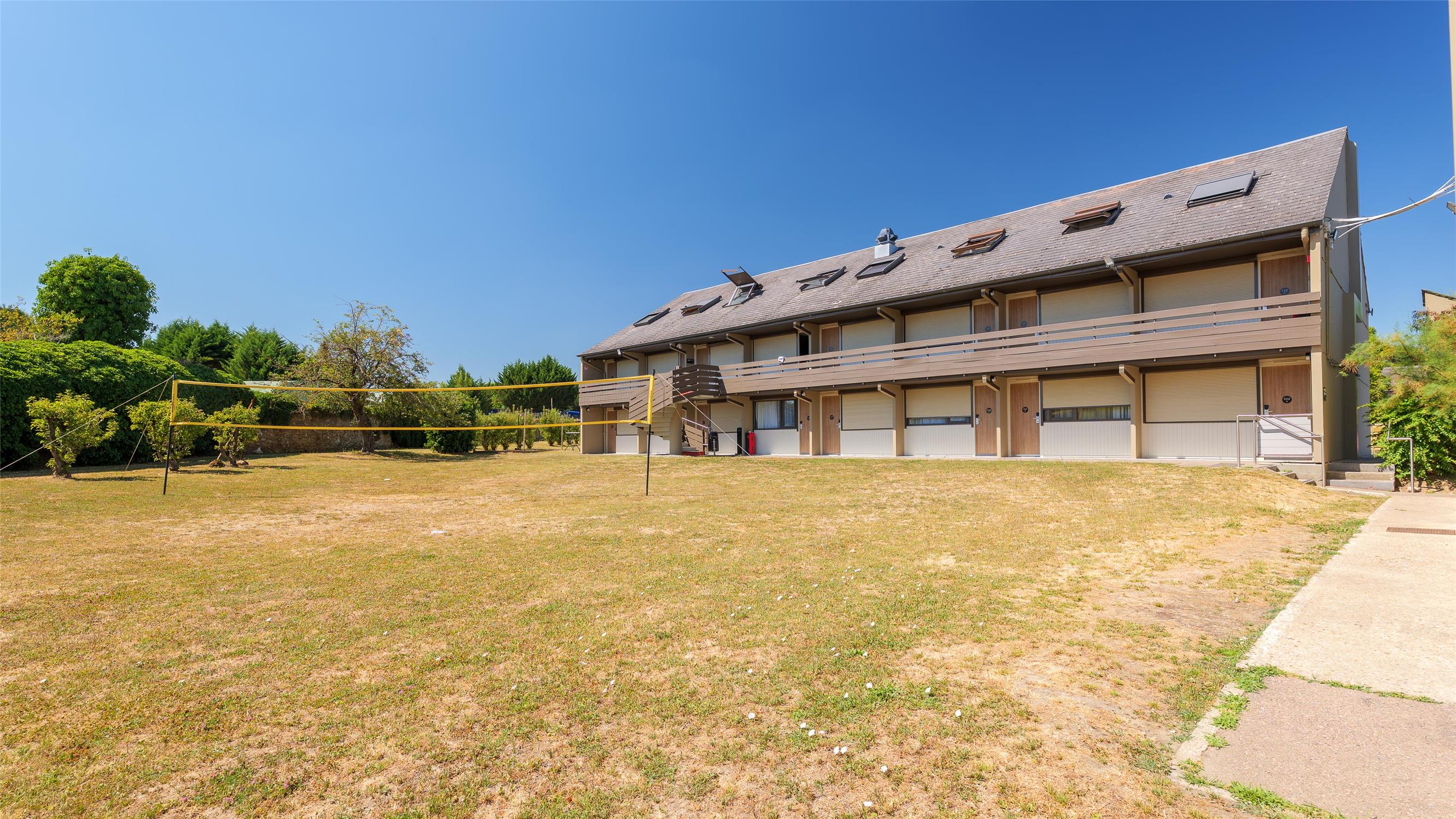 HOTEL CAMPANILE NATURE - SAINT-GERMAIN-EN-LAYE - null