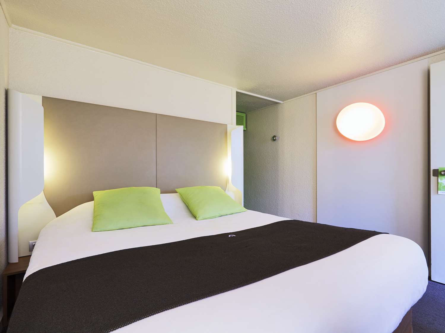 HÔTEL CAMPANILE TOULON - La Seyne sur mer - Sanary - Chambres / Logements