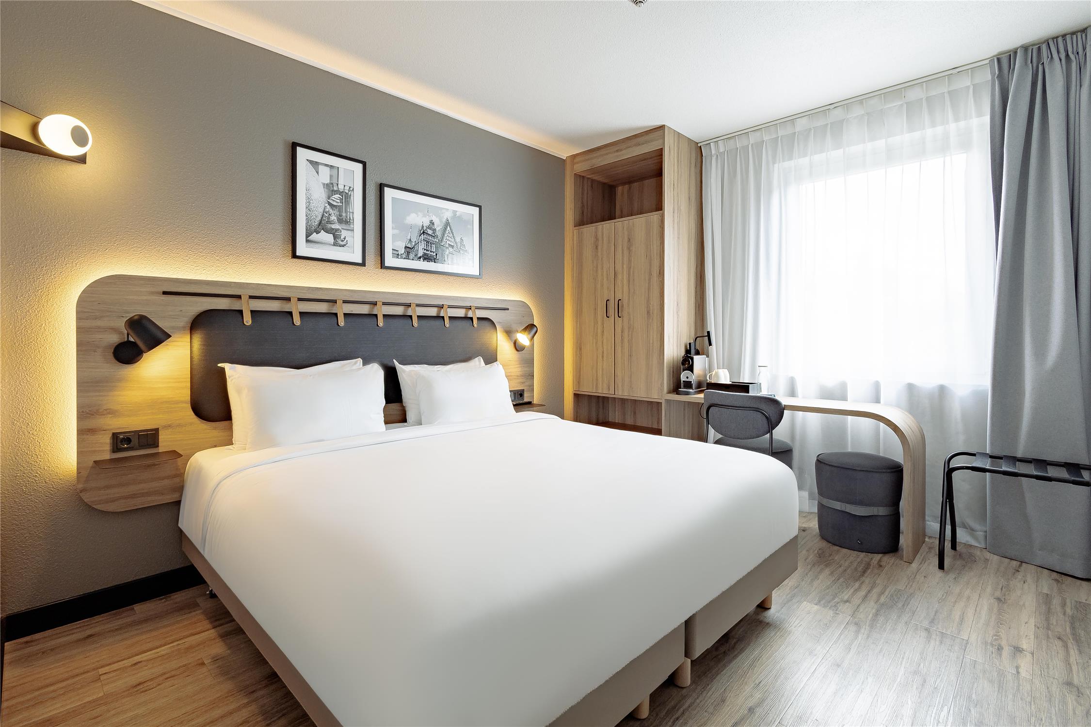 HOTEL WRC SM FULL RESOLUTION z