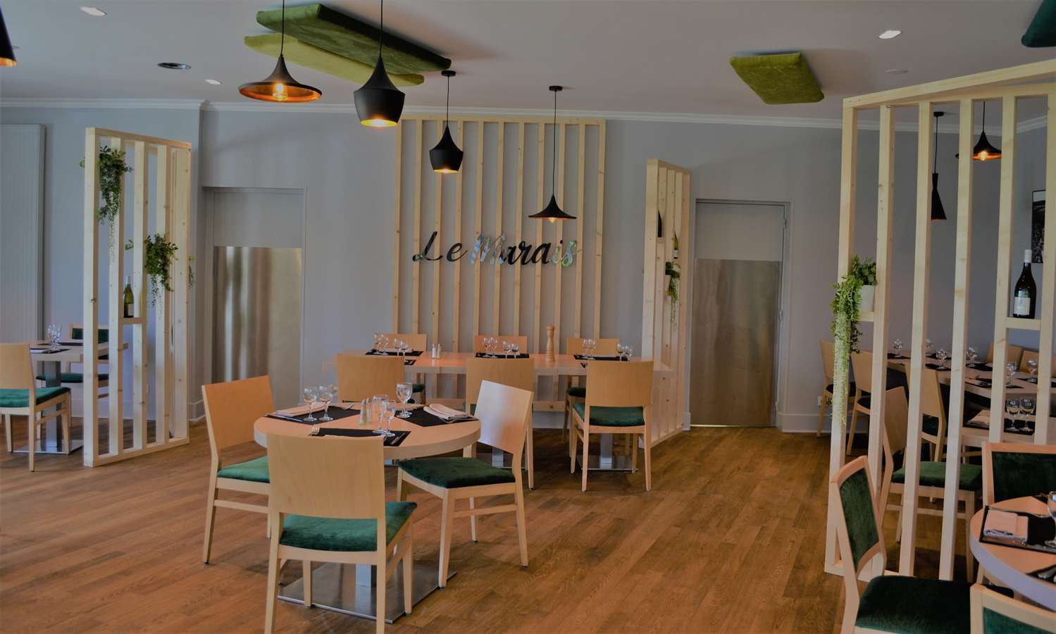 HOTEL KYRIAD AUXERRE - Appoigny - La salle de restaurant Kyriad Auxerre Appoigny 3*