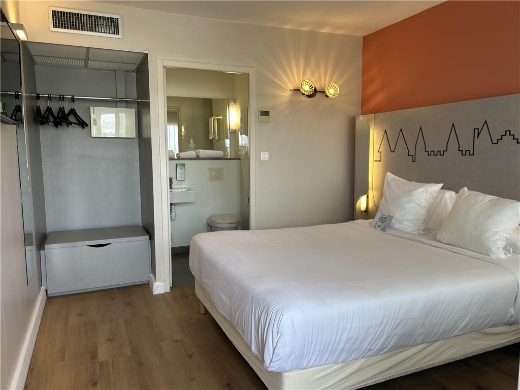 KYRIAD CARCASSONNE - AEROPORT-guestroom-Guest Room,On-Site.jpg