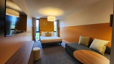 Suite junior - Kyriad Prestige Compiegne
