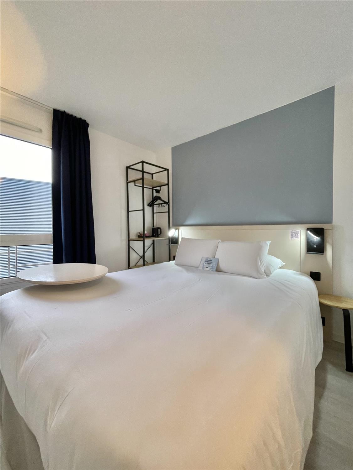 HÔTEL KYRIAD LA FLECHE - Chambres / Logements