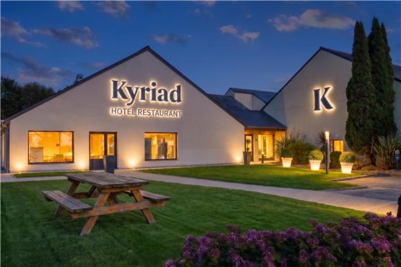 HÔTEL KYRIAD LANNION - Perros-Guirec
