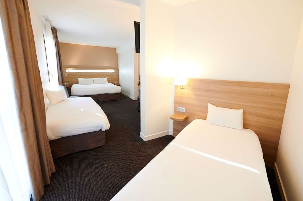 KYRIAD LAVAL-guestroom-Guest Room,On-Site.jpg