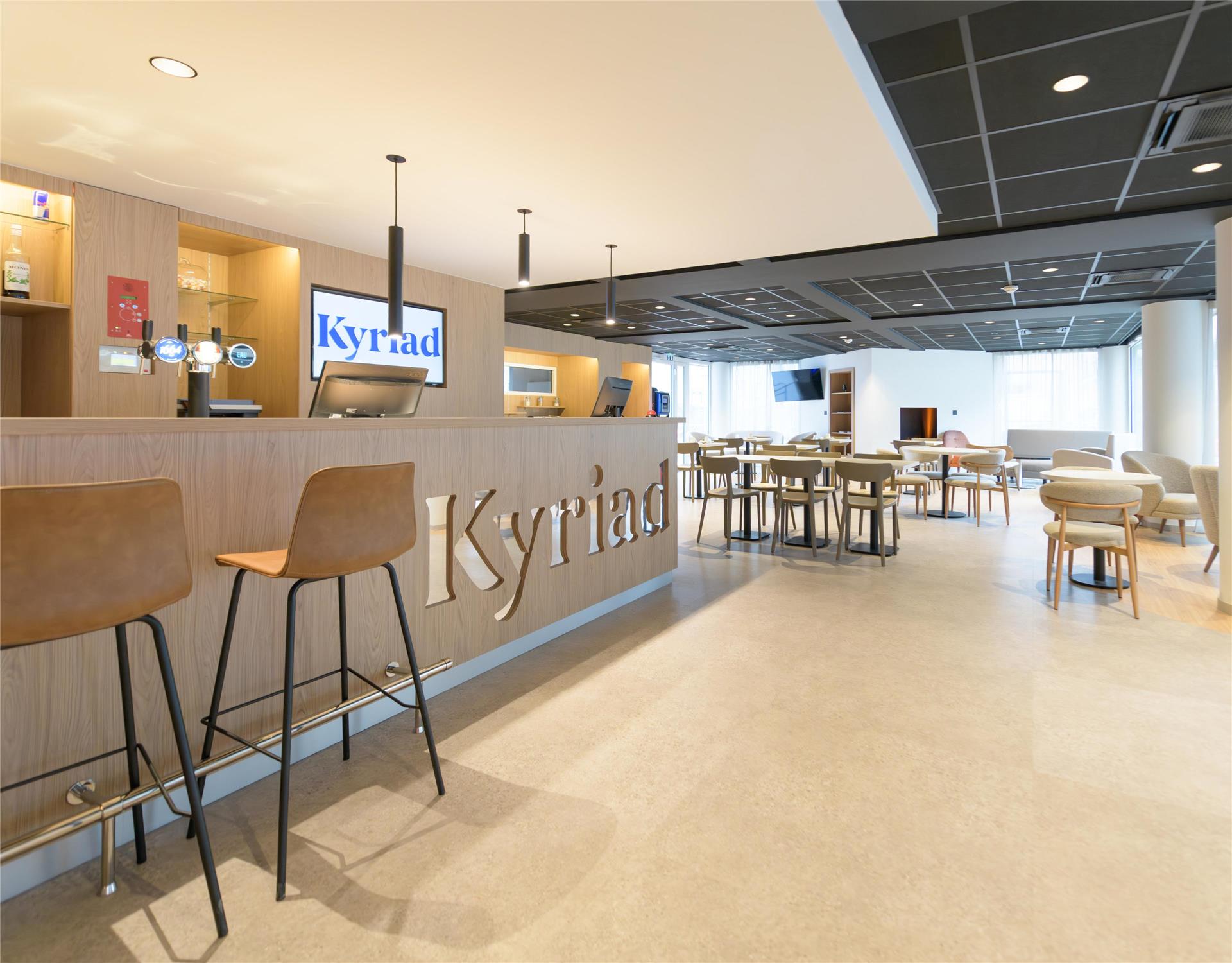 HÔTEL KYRIAD MONTBELIARD - Sochaux - Restaurant / Etablissement gastronomique