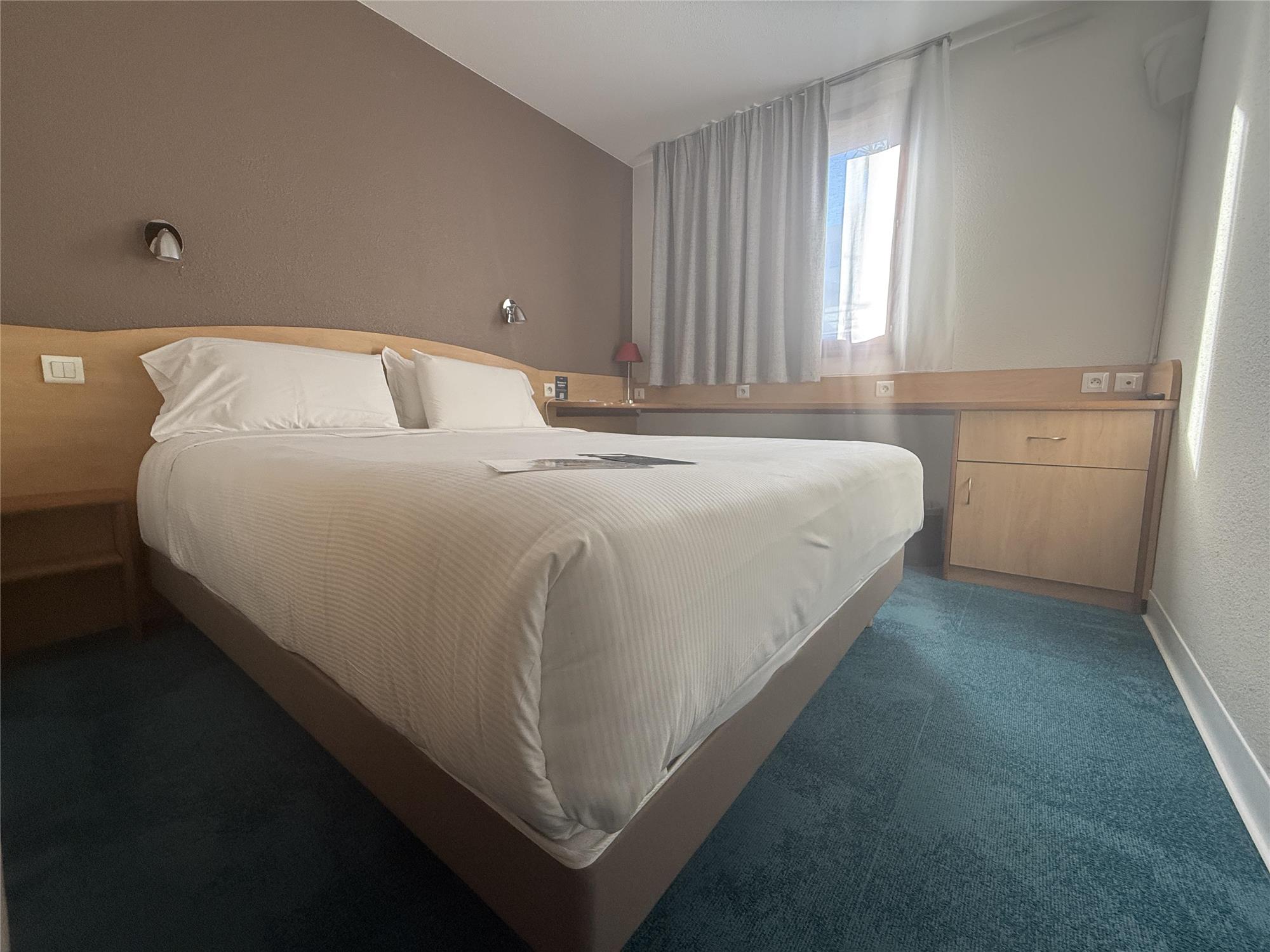 HOTEL KYRIAD MONTPELLIER AEROPORT - PARC EXPO - Chambre double Kyriad Montpellier Aeroport