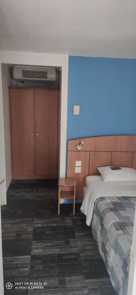 KYRIAD MULHOUSE EST - LUTTERBACH-guestroom-Guest Room,Bed,On-Site.jpg