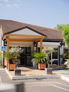 HÔTEL Kyriad Nimes Ouest