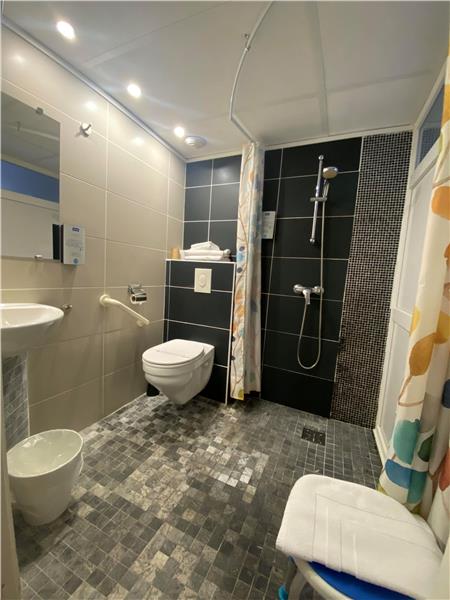 HÔTEL Kyriad Nimes Ouest