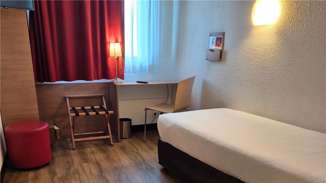 HÔTEL CAMPANILE PARIS 12 - Bercy Village
