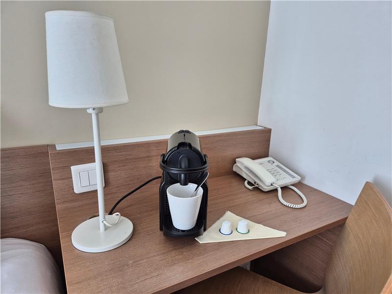 HOTEL CAMPANILE PARIS 12 - Bercy Village