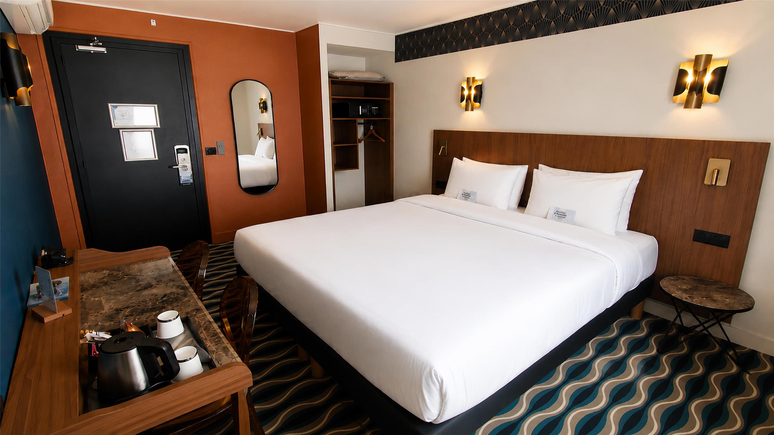 HÔTEL Kyriad Paris 13 - Italie Gobelins - Chambres / Logements