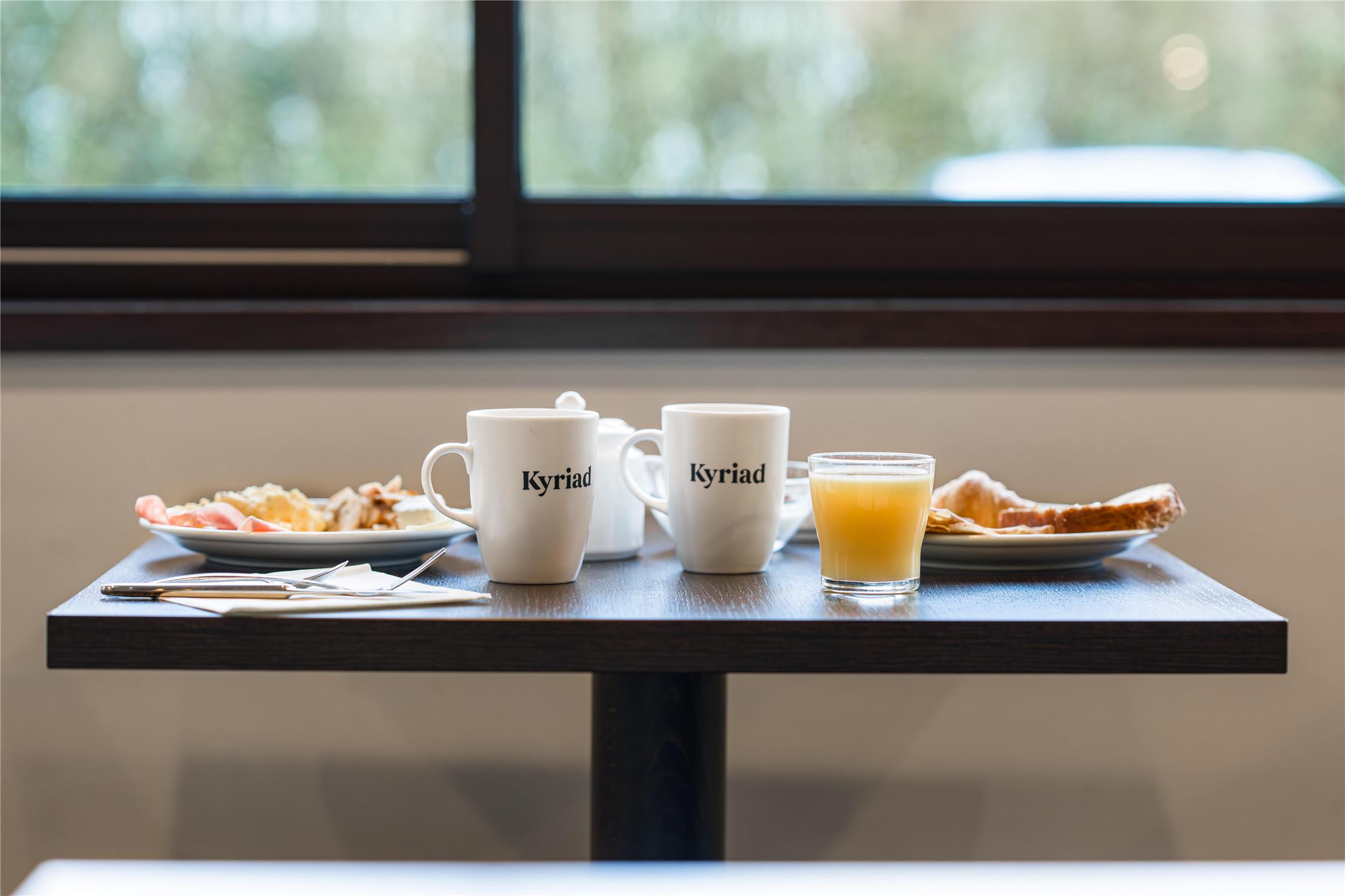 HOTEL Kyriad Rennes Nord - KYRIAD RENNES NORD_PETIT DEJEUNER