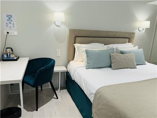 HÔTEL KYRIAD SAUMUR CENTRE