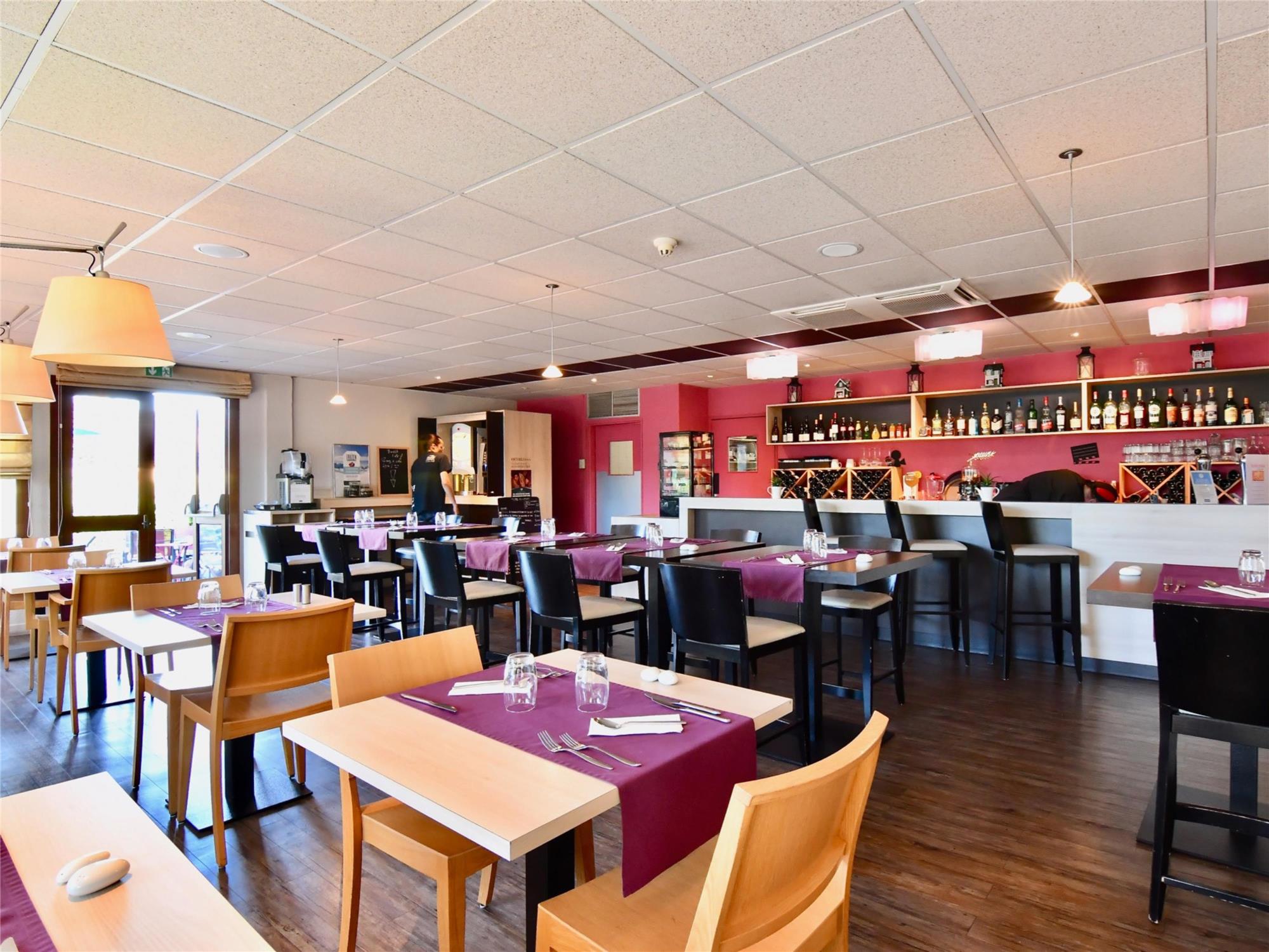 HOTEL KYRIAD TOURS SUD - Chambray lès Tours - hotel bar restaurant kyriad chambray les tours sud