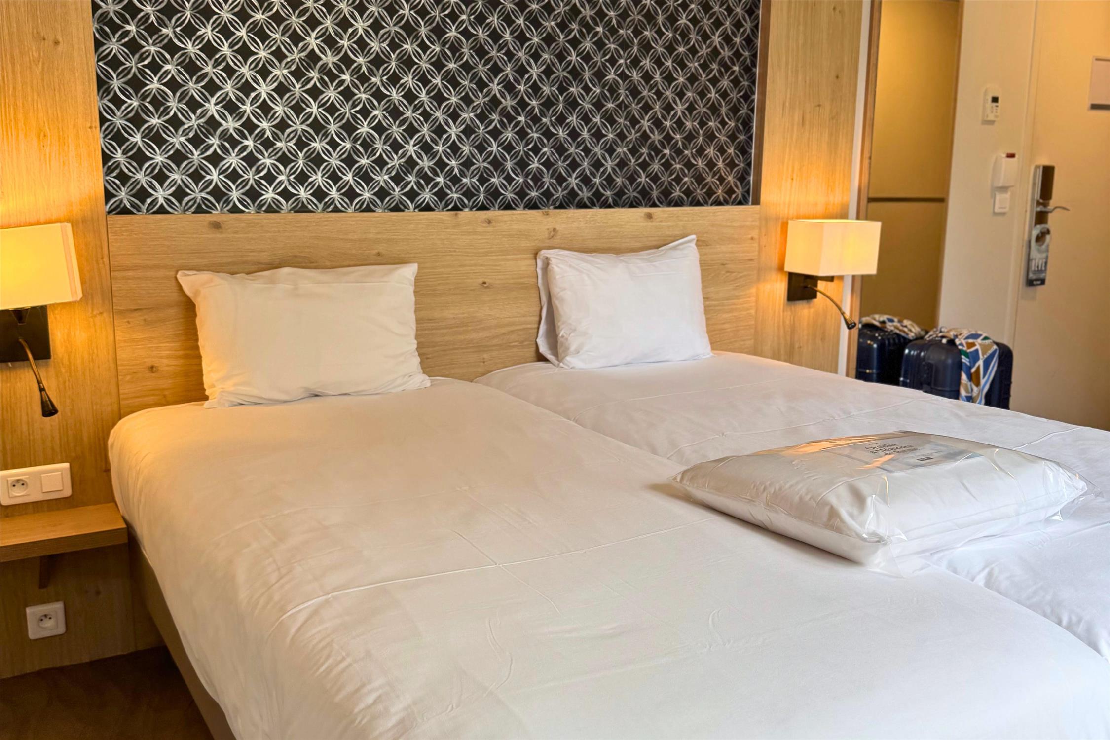 HÔTEL KYRIAD VANNES CENTRE VILLE - hôtel Kyriad Vannes Centre chambre l