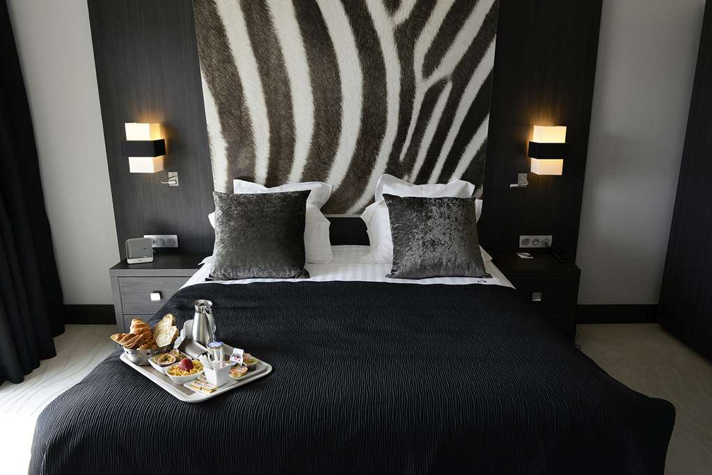 KYRIAD PRESTIGE LYON EST - SAINT PR-guestroom-Guest Room,Suite,On-Site.jpg