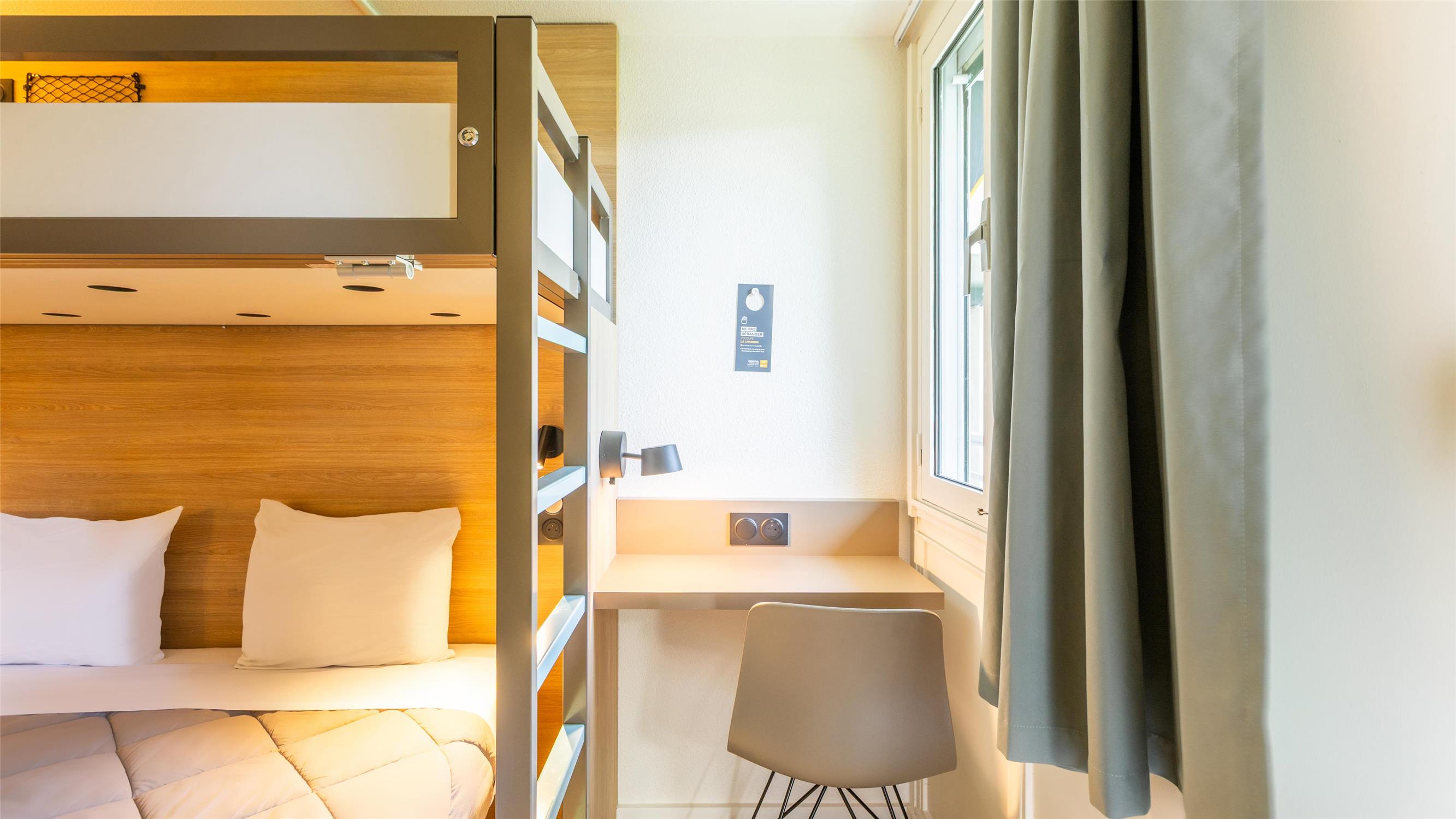 HOTEL PREMIERE CLASSE BOISSY-SAINT-LEGER - PC Boissy St Leger - Standard Room - Triple