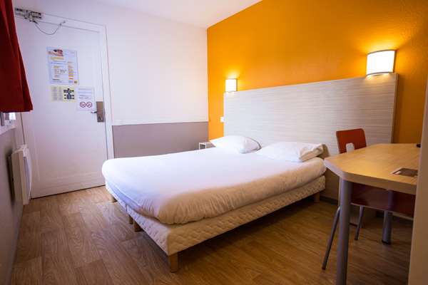 HÔTEL PREMIERE CLASSE CHERBOURG - Tourlaville