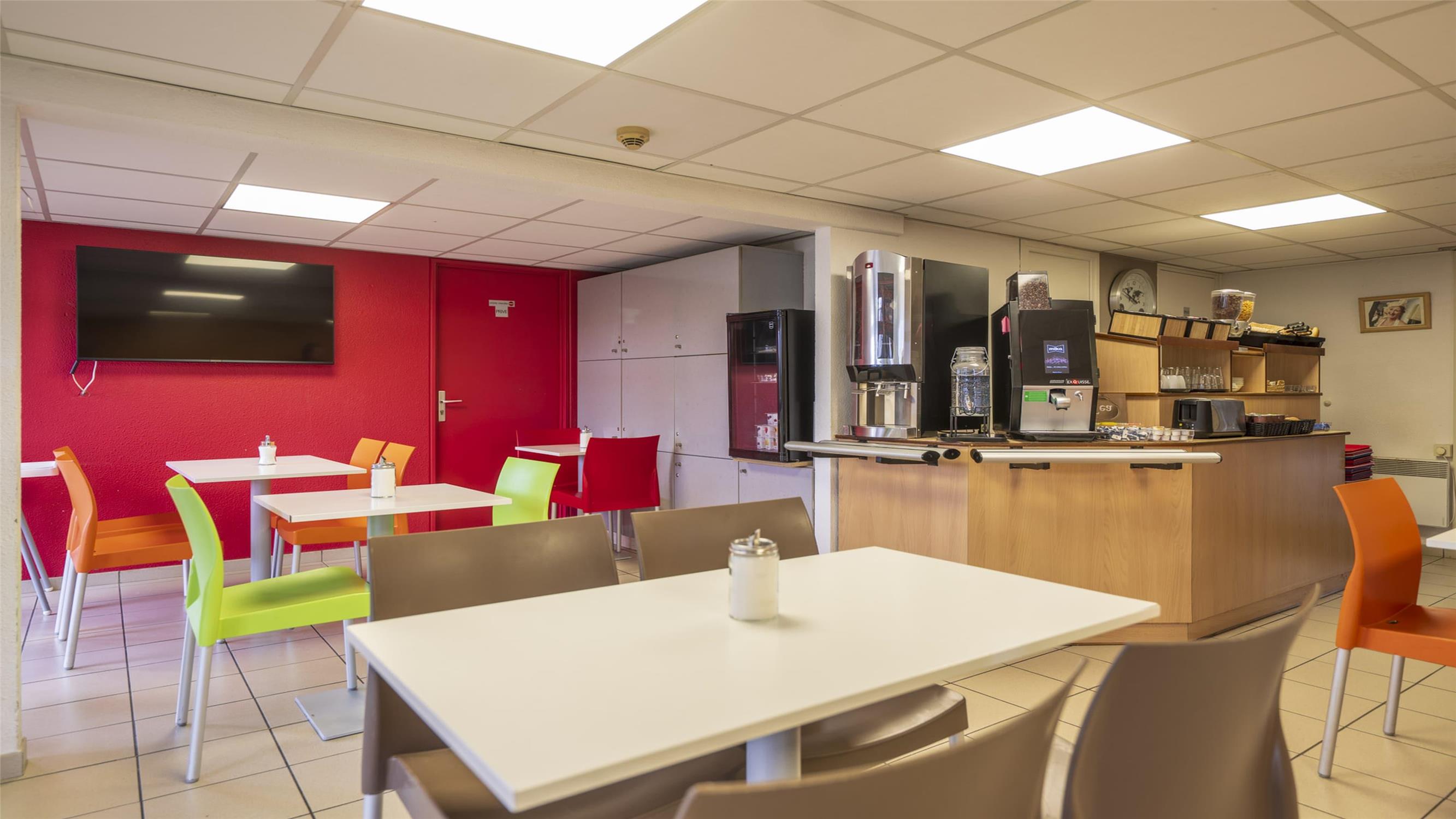 HOTEL PREMIERE CLASSE LIEGE / LUIK - PDJ