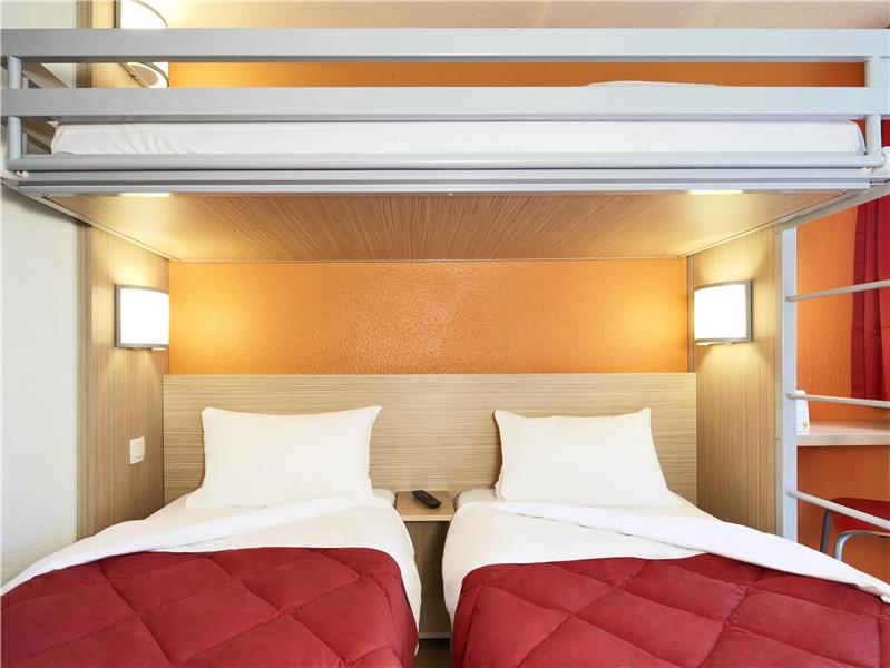 HÔTEL PREMIERE CLASSE LYON OUEST - Tassin