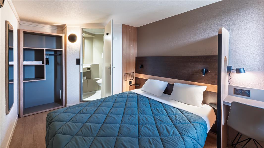 HOTEL PREMIERE CLASSE NIORT EST - La Crèche