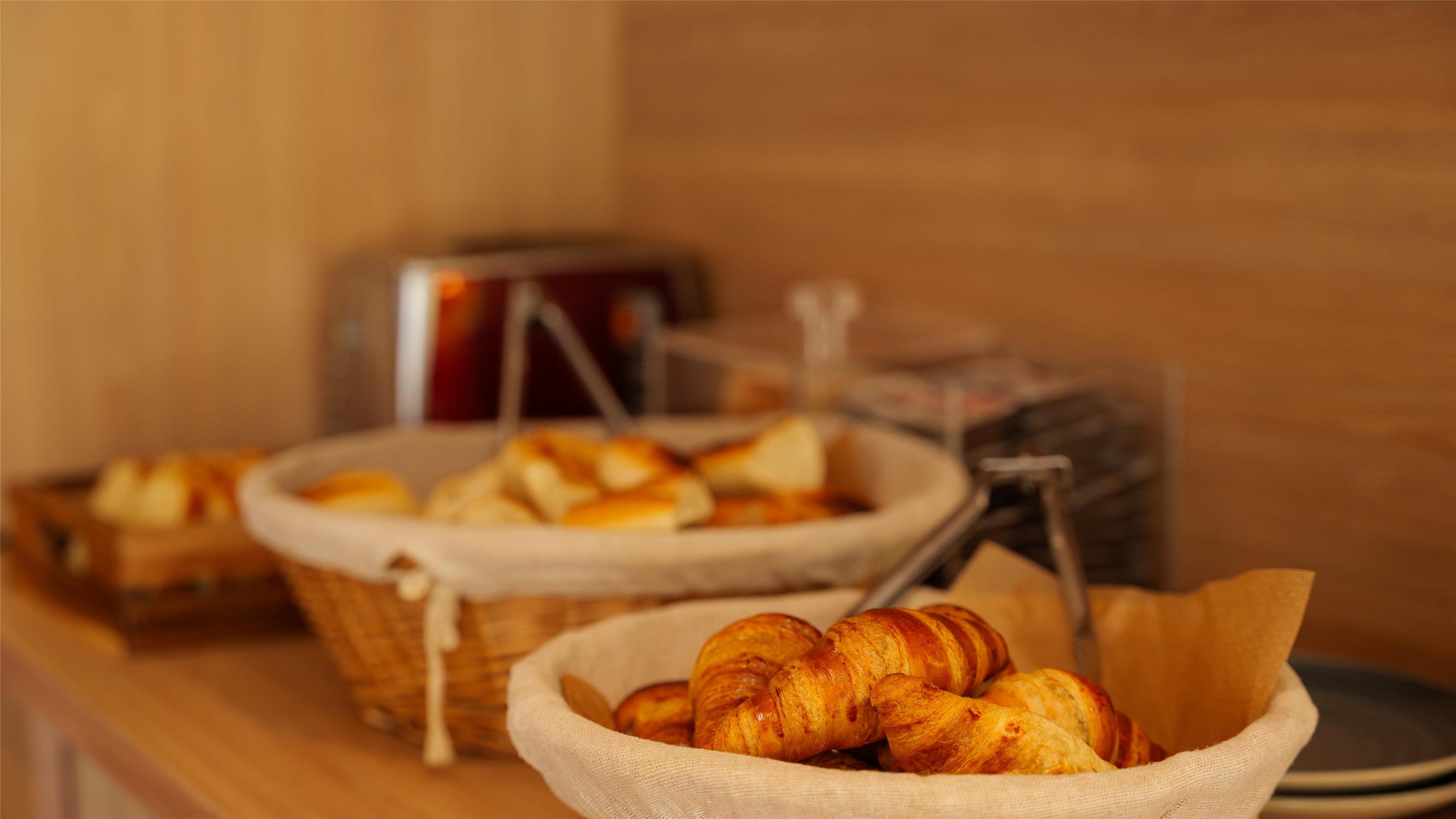HÔTEL PREMIERE CLASSE VERSAILLES - Saint-Cyr-l'École - Restaurant / Etablissement gastronomique