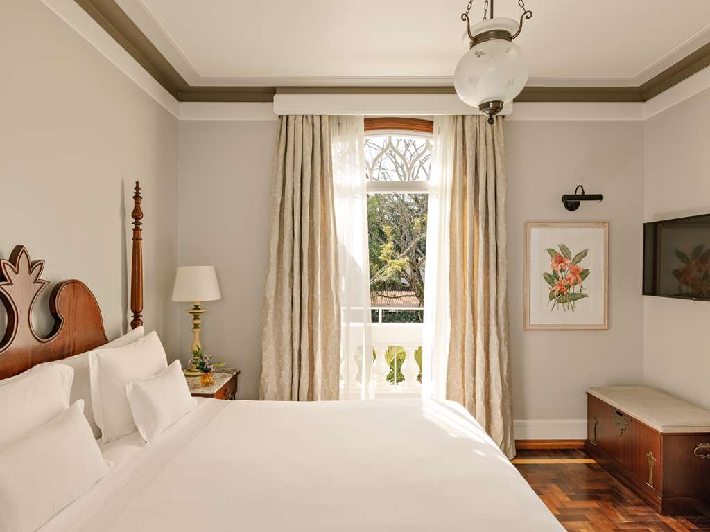 Guest photo